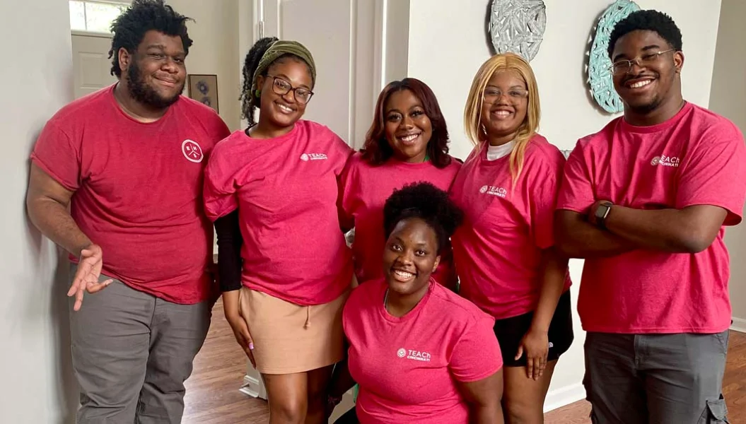 a group of teach Cincinnati students