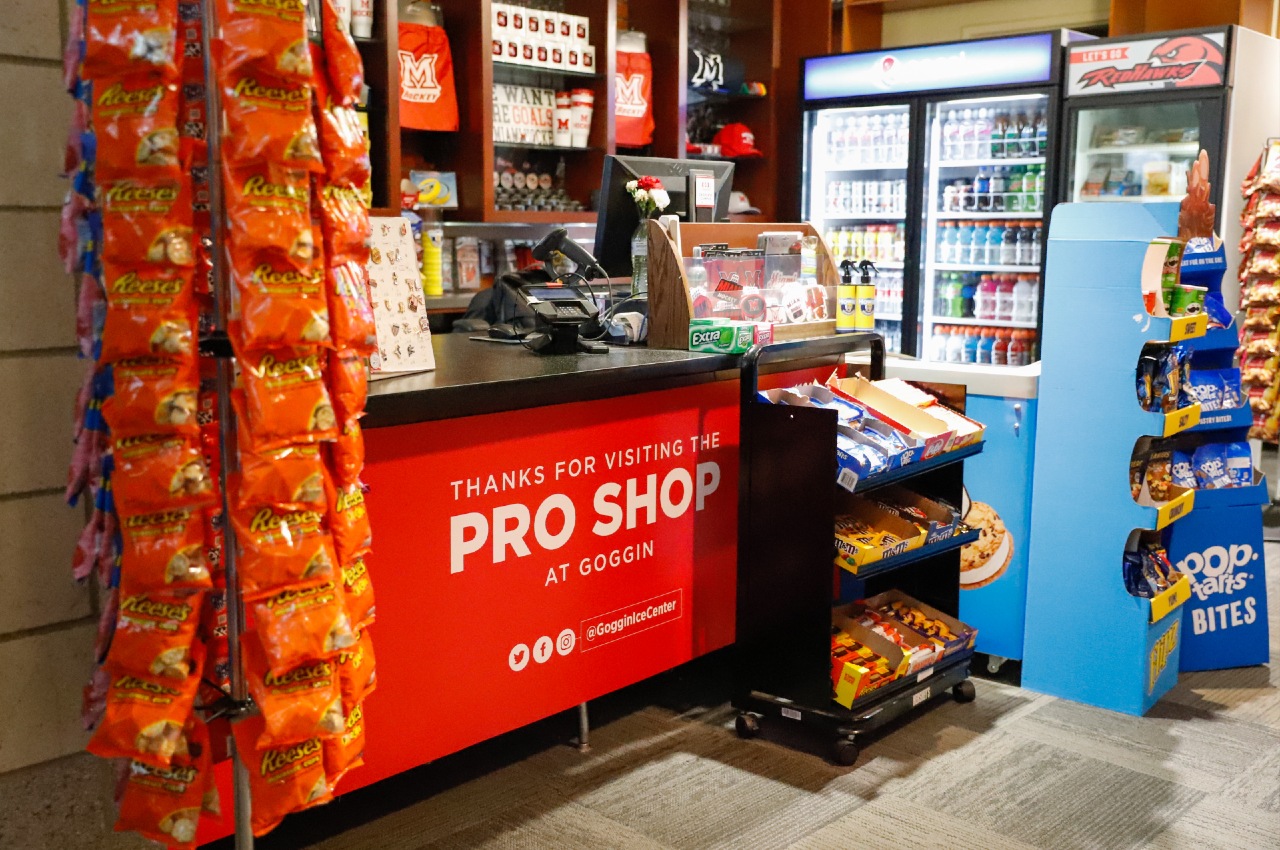 front desk at the goggin pro shop