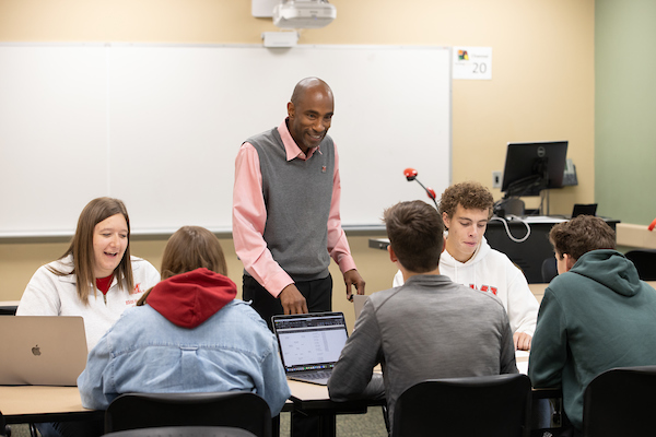 Darrel Davis Teaching a group of students
