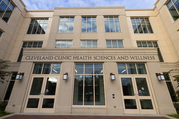 Entrance to Cleveland Clinic Health Sciences and Wellness facility