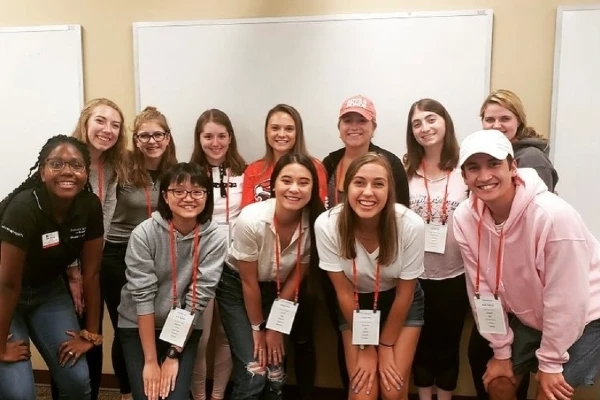 group photo of students going to workshop