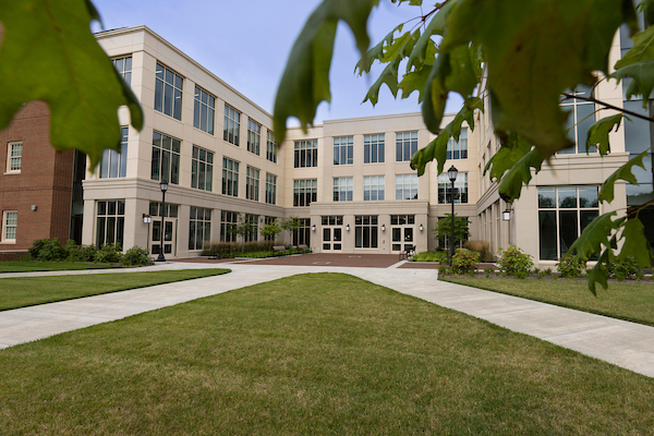 Entrance to Clinical Health Sciences Building 